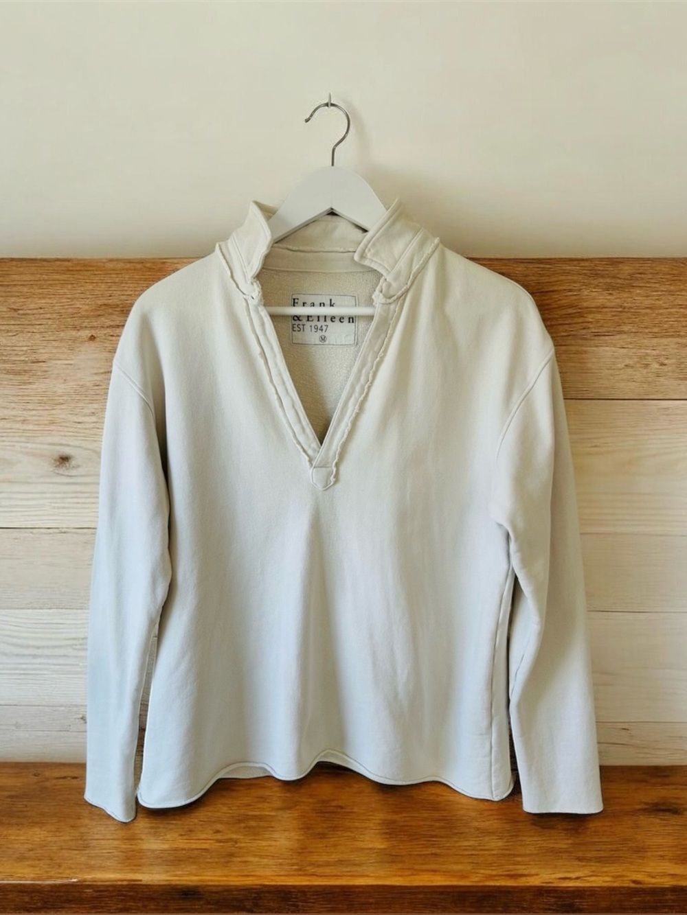 Frank & Eileen Triple Fleece Patrick Popover Henley Ivory Size M